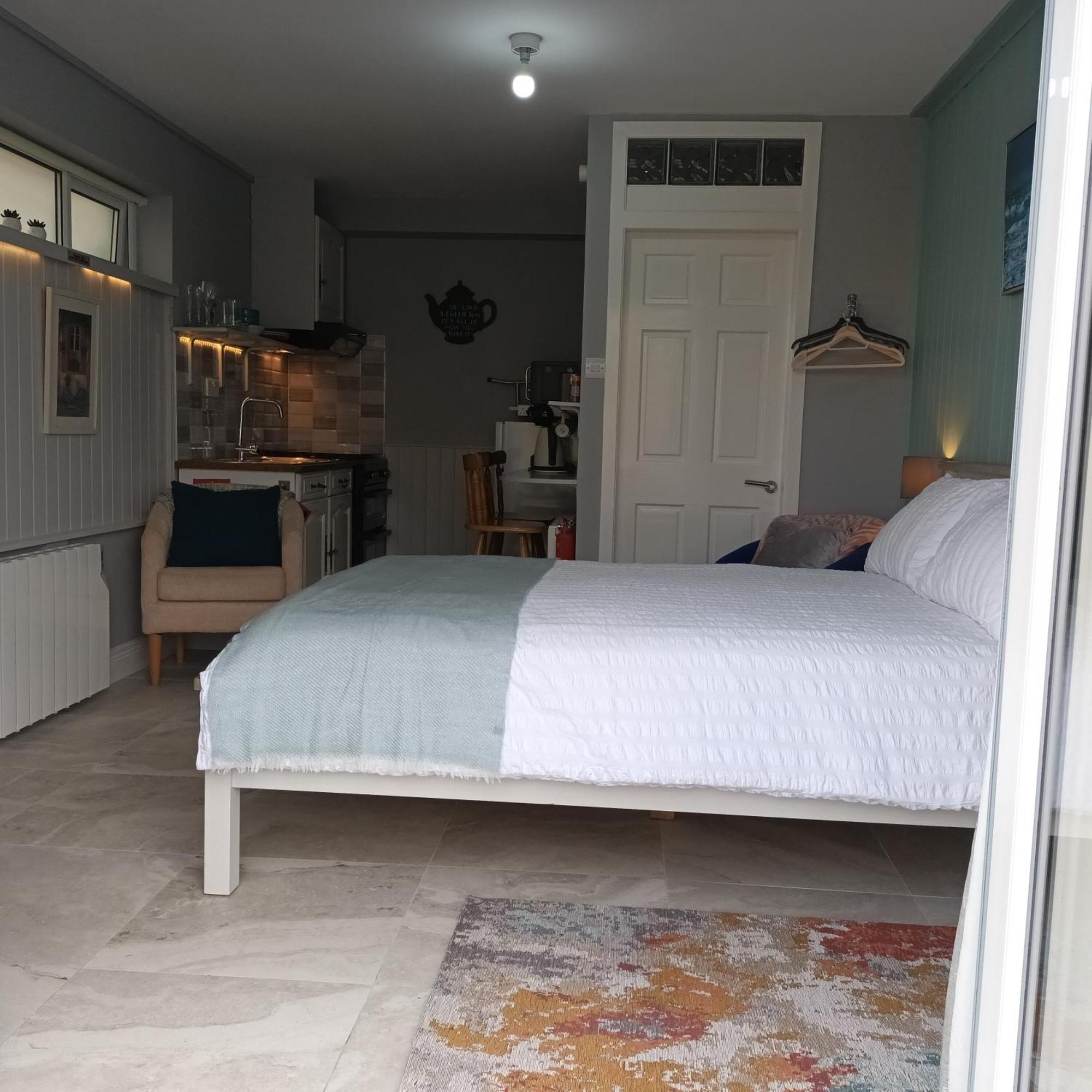 Kates Place Studio 1 Donegal Town المظهر الخارجي الصورة